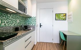 Amazônia Apartamento no Brás c/ Piscina/Metrô Brás